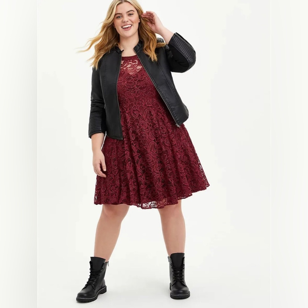 Torrid size 18 Burgundy Wine Sparkle Mini Lace Cocktail Formal Party Dress NWT - Picture 4 of 7